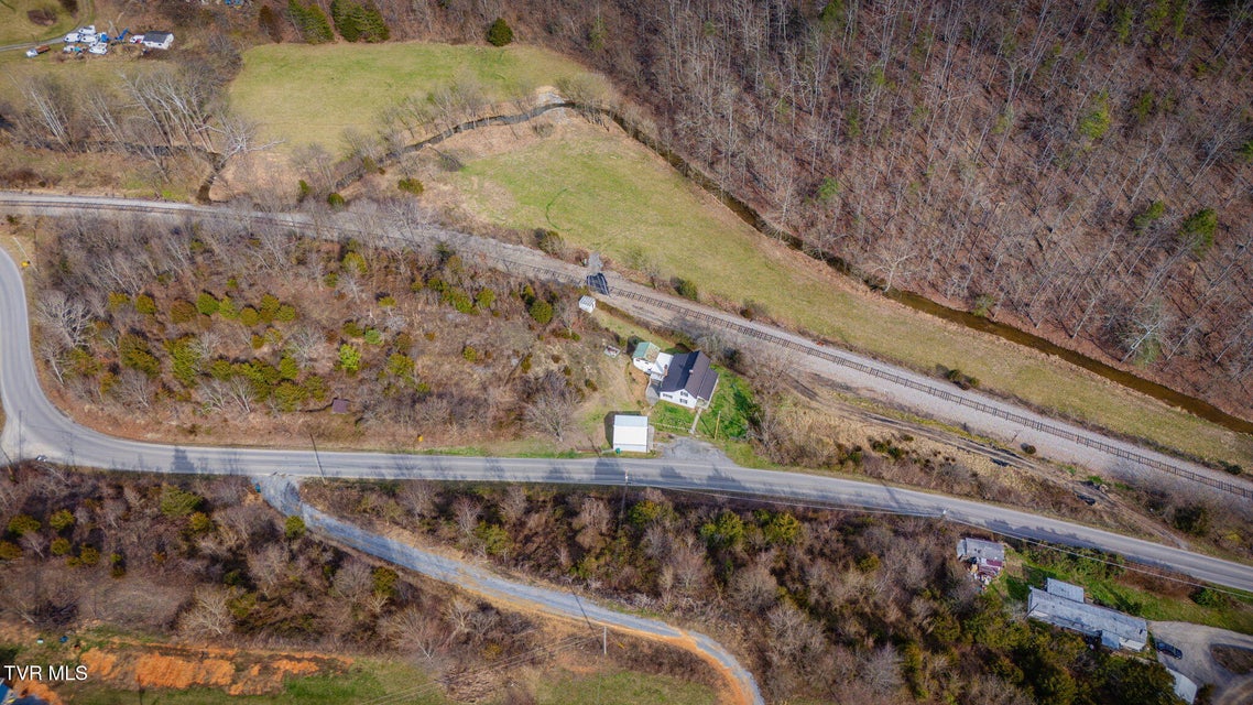 Photo #26: 1343 Piney Flats Road