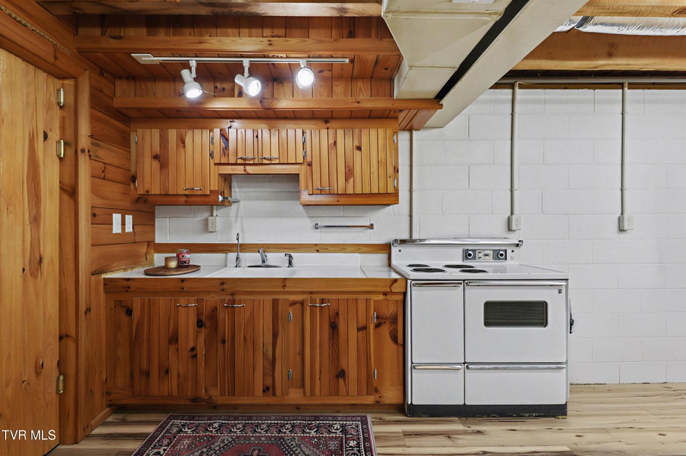 Photo #50: 4145 Old Baileyton Road