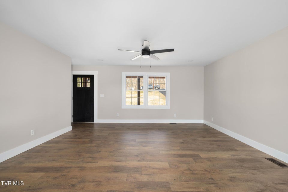 Photo #10: 137 Meadow Lark Lane