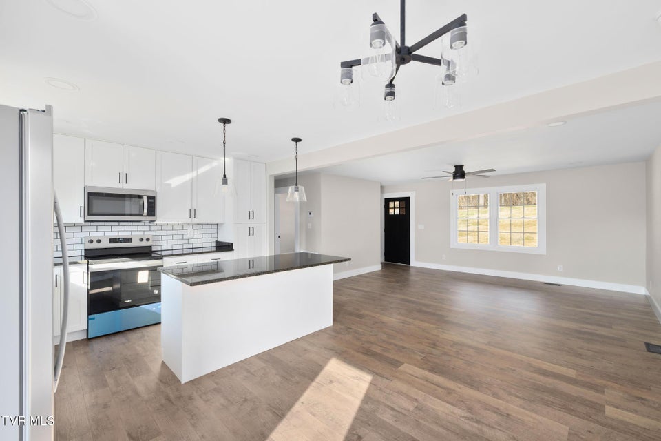 Photo #6: 137 Meadow Lark Lane