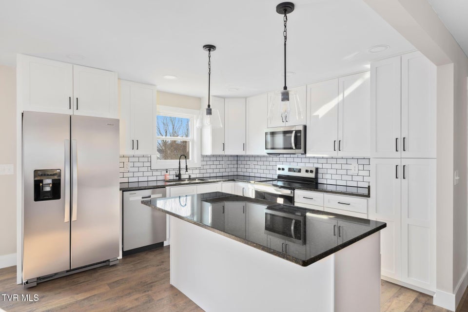 Photo #5: 137 Meadow Lark Lane