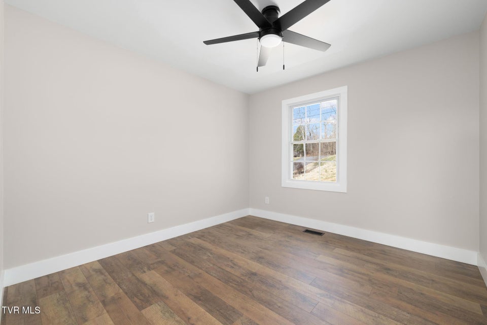 Photo #16: 137 Meadow Lark Lane