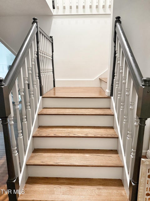 Photo #3: 338 Chalet Drive