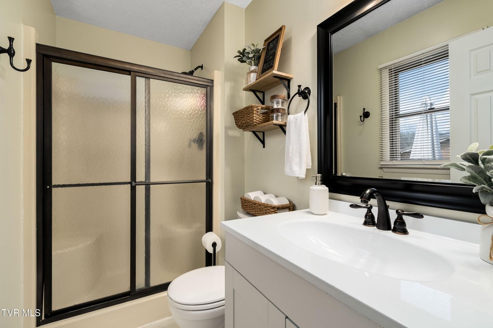 Photo #21: 1201 Bermuda Drive