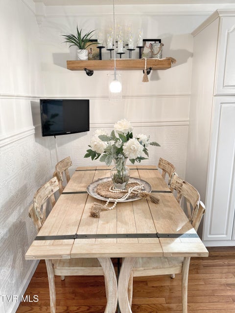 Photo #21: 338 Chalet Drive