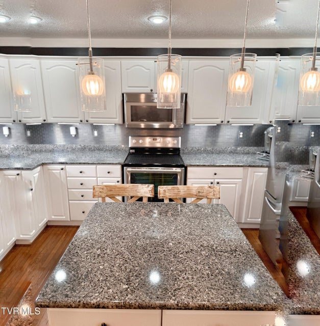 Photo #22: 338 Chalet Drive