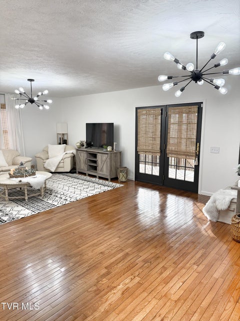 Photo #9: 338 Chalet Drive