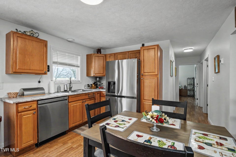 Photo #9: 153 Pinnacle Drive