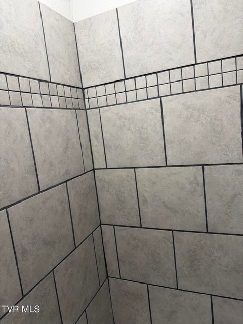 Photo #27: 1000 Grindstaff Avenue