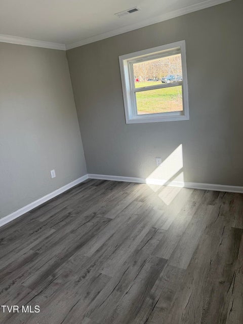 Photo #33: 1000 Grindstaff Avenue