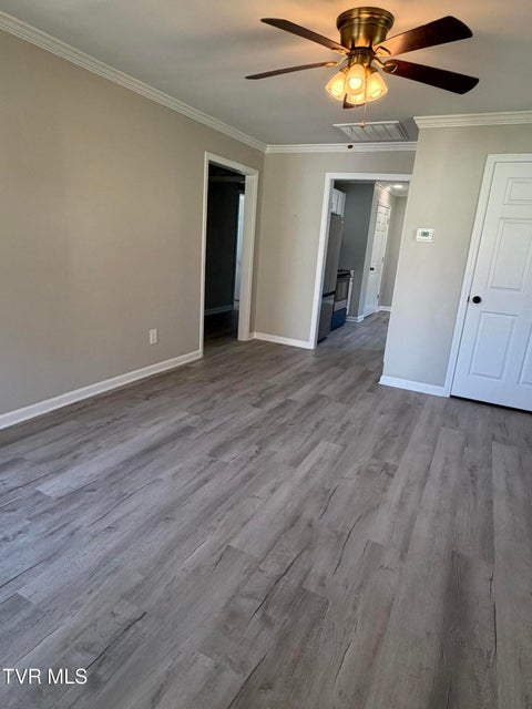 Photo #12: 1000 Grindstaff Avenue