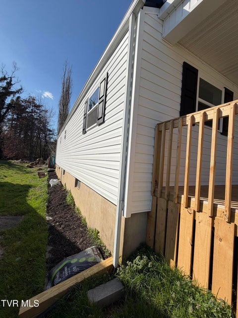 Photo #8: 1000 Grindstaff Avenue