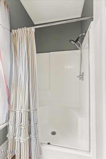 Photo #26: 752 Main Avenue