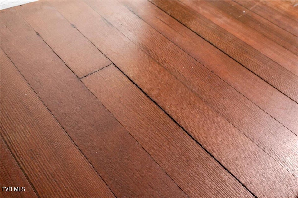 Photo #36: 752 Main Avenue