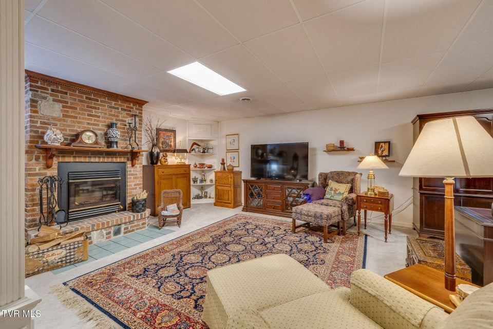 Photo #32: 455 Brian Circle