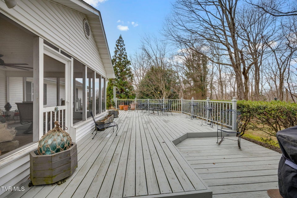 Photo #40: 455 Brian Circle