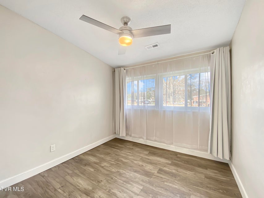 Photo #12: 2315 Larkspur Drive