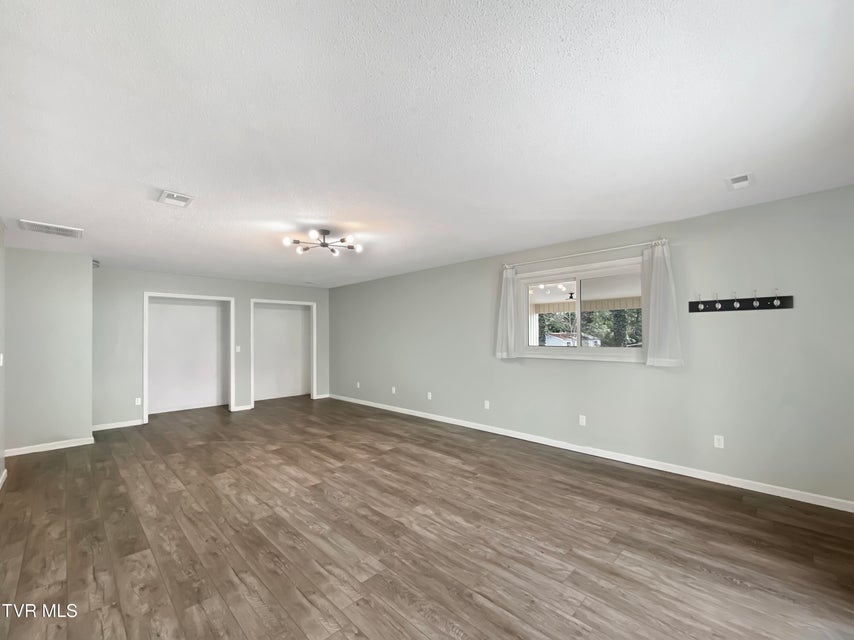 Photo #15: 2315 Larkspur Drive