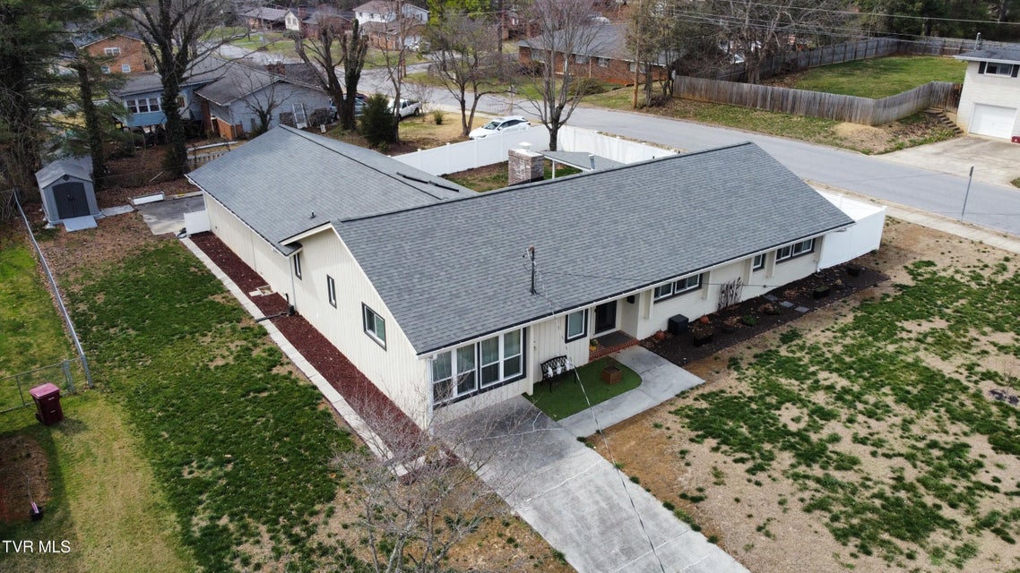 Photo #27: 2315 Larkspur Drive