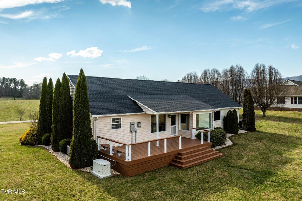 Photo #43: 1782 Harbin Hill Road