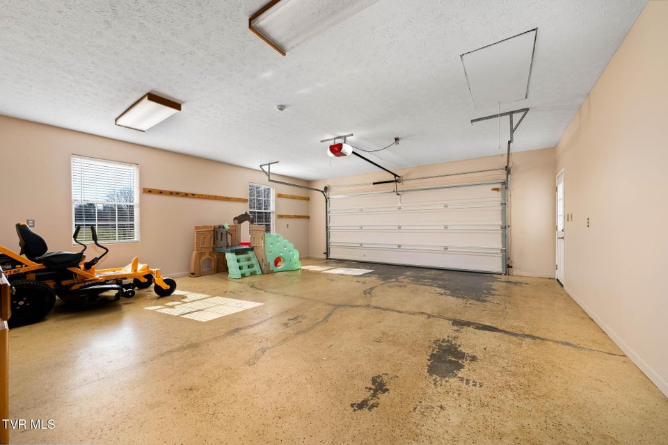 Photo #35: 1782 Harbin Hill Road