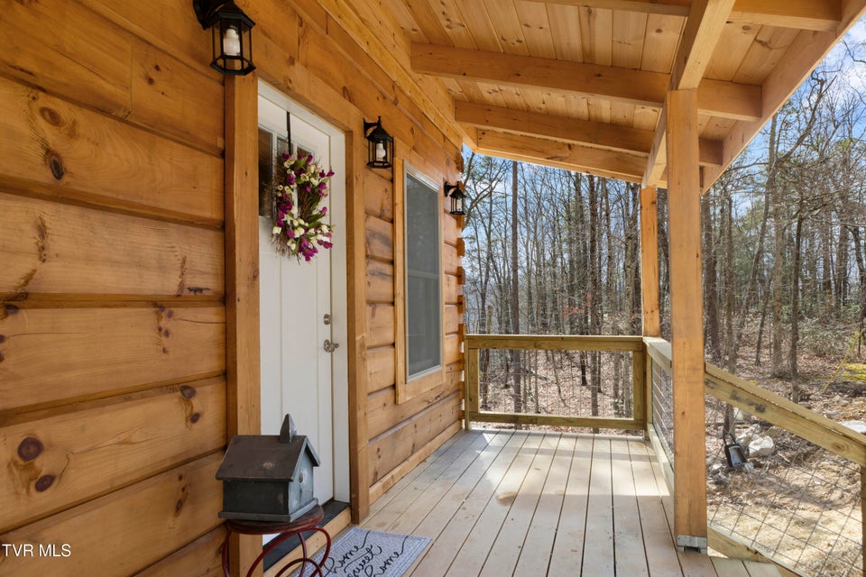 Photo #6: 954 Glasgow Street