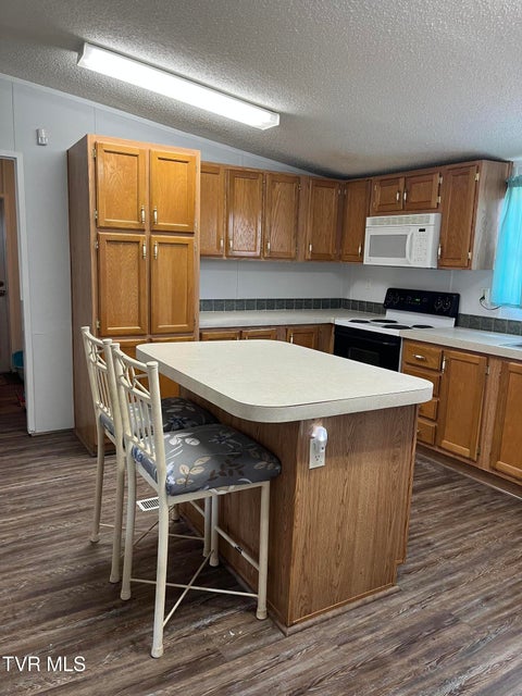 Photo #37: 675 Shakerag Road