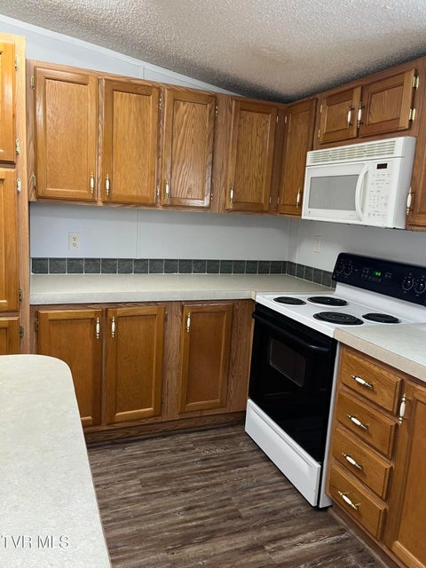 Photo #38: 675 Shakerag Road