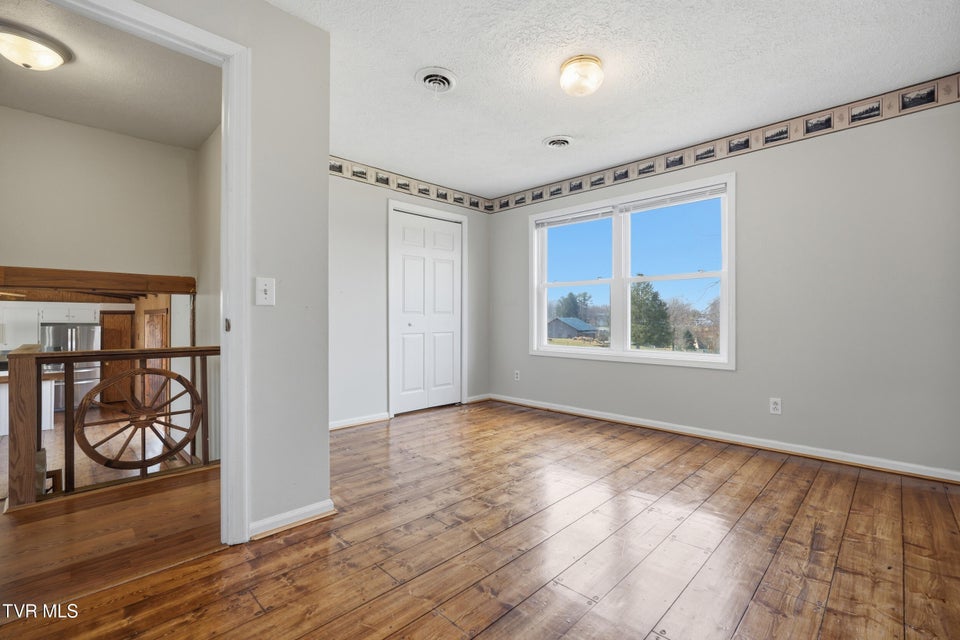 Photo #19: 24116 Quintana Street