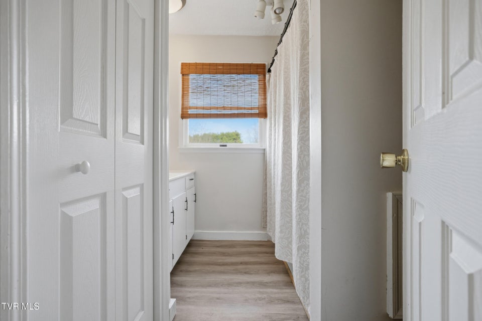 Photo #21: 24116 Quintana Street