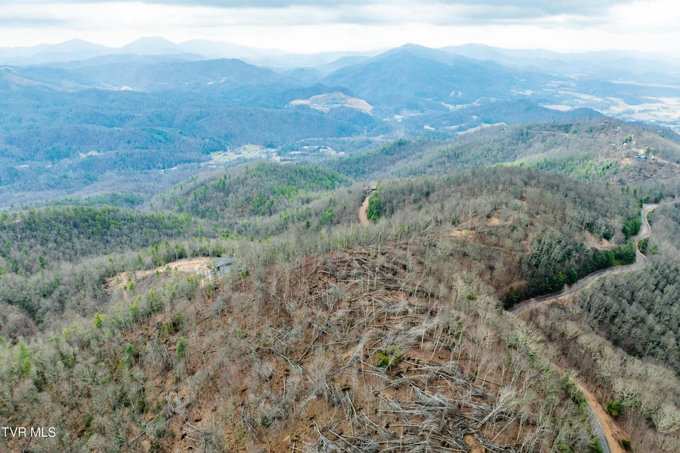 Photo #9: R-6 Callalantee Drive