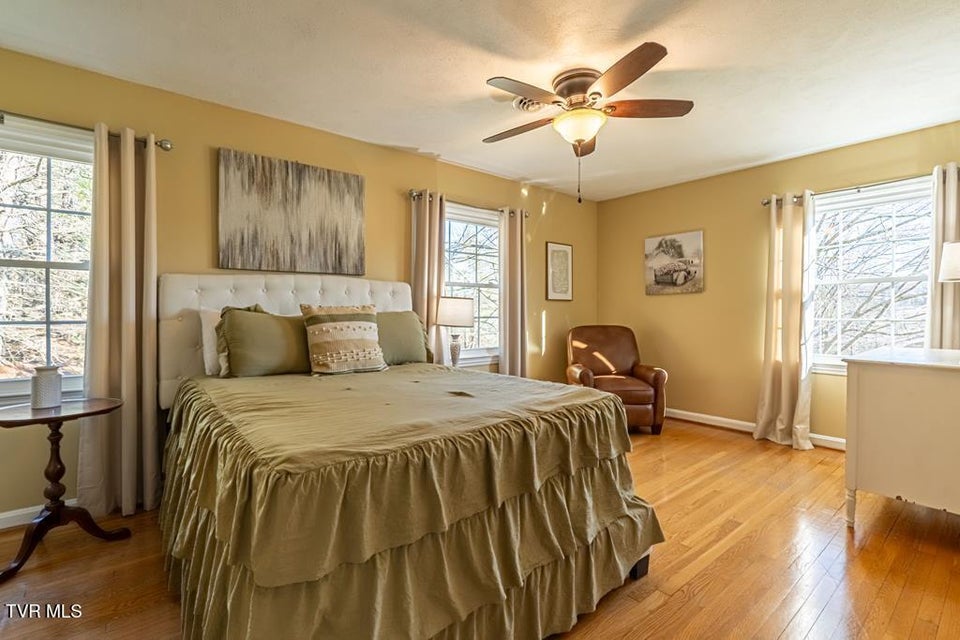 Photo #4: 12104 Linden Street