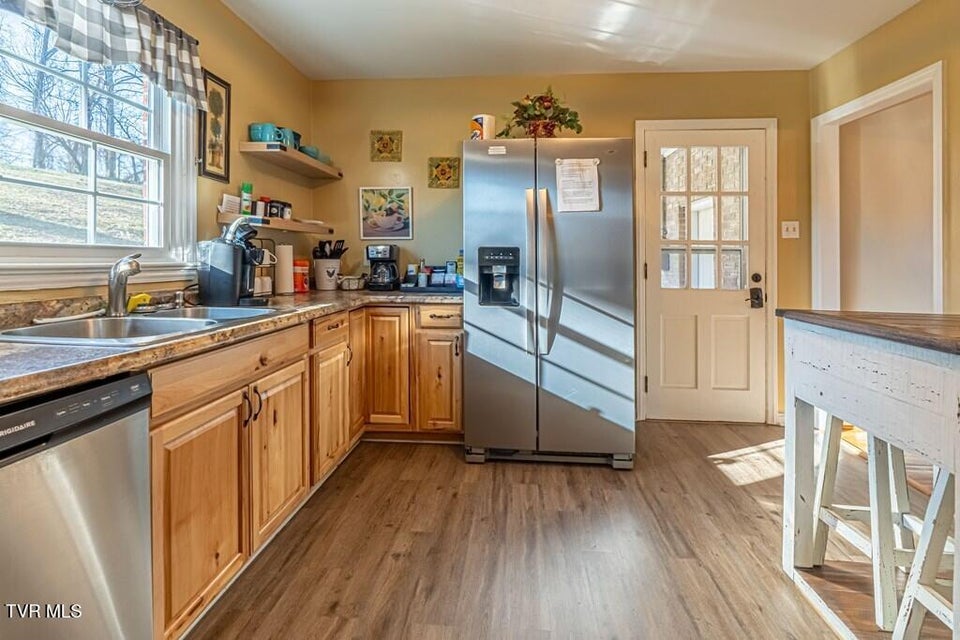 Photo #15: 12104 Linden Street