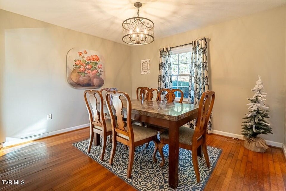 Photo #17: 12104 Linden Street