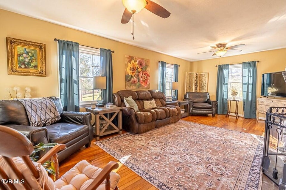 Photo #24: 12104 Linden Street