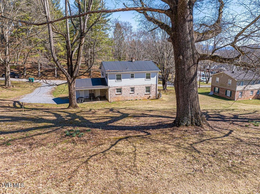 Photo #53: 12104 Linden Street