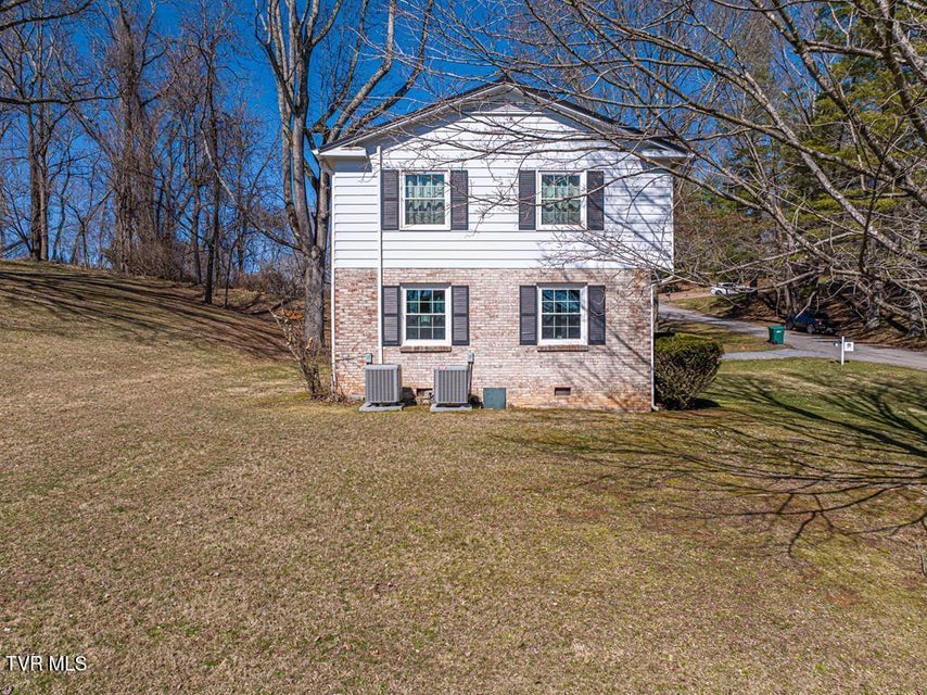 Photo #58: 12104 Linden Street