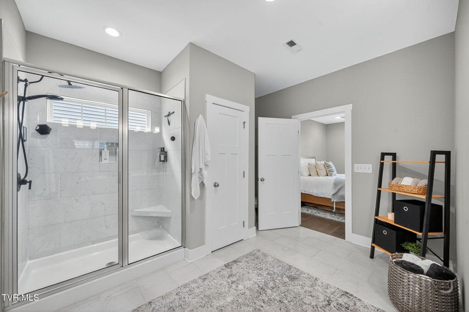 Photo #23: 118 Gunners Way