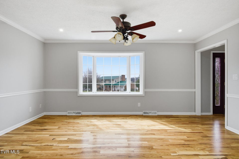 Photo #16: 1270 Crestview Drive