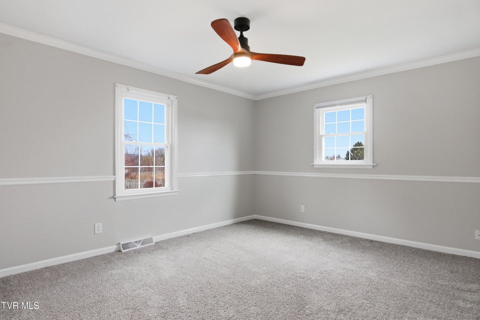 Photo #34: 1270 Crestview Drive