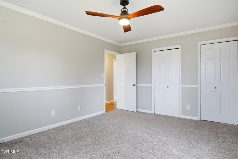 Photo #33: 1270 Crestview Drive