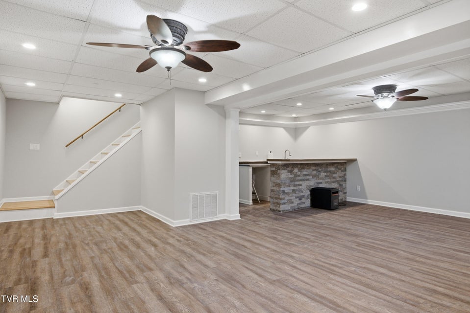 Photo #50: 1270 Crestview Drive