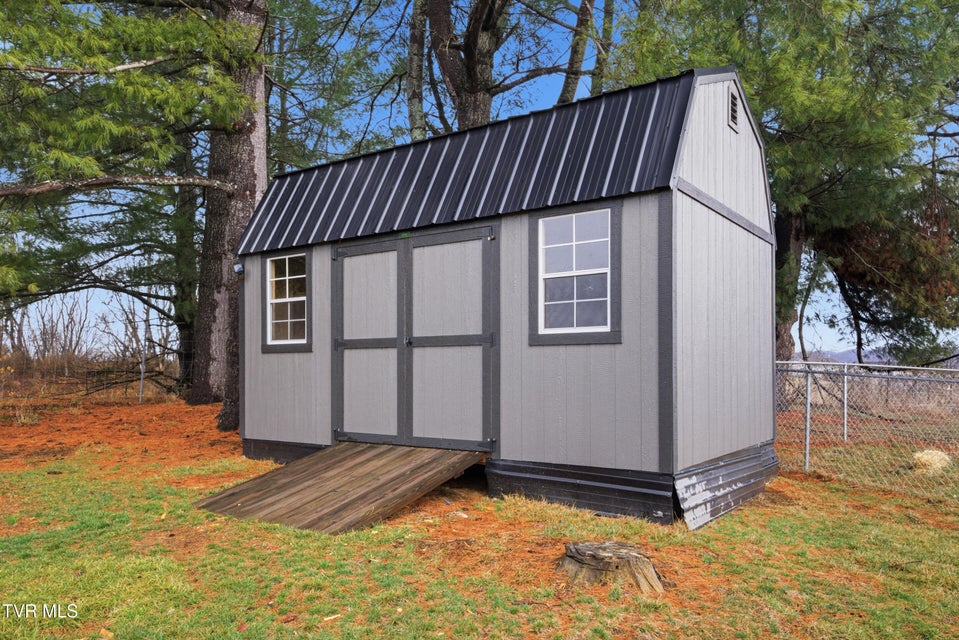 Photo #70: 1270 Crestview Drive