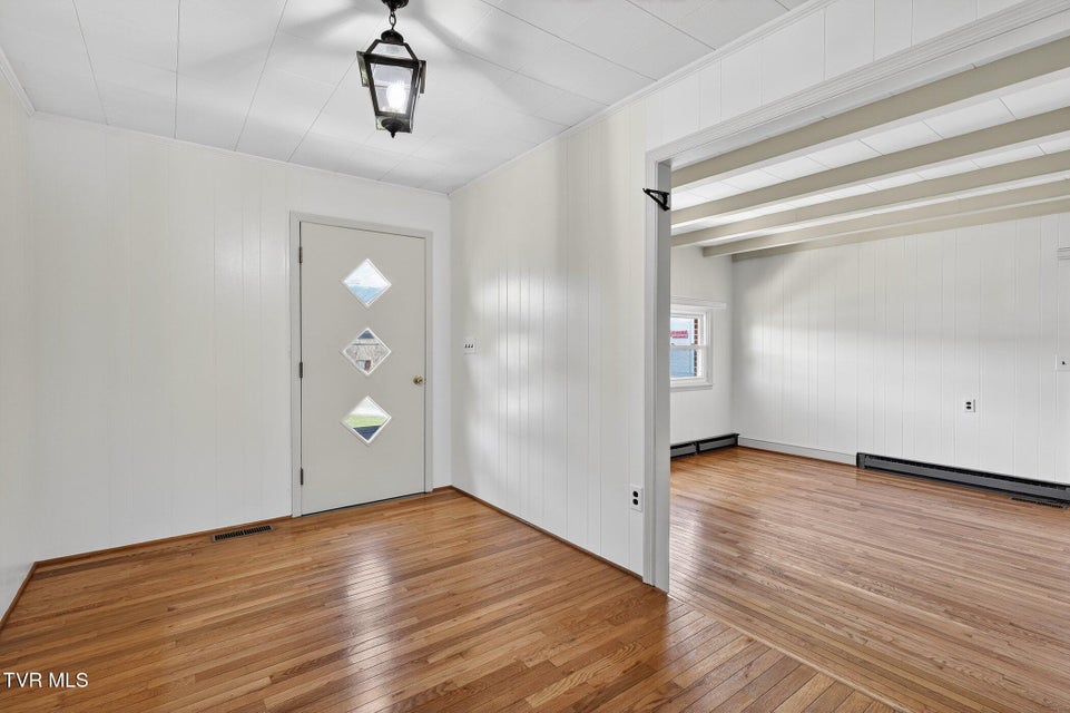 Photo #2: 42 Hurt Avenue