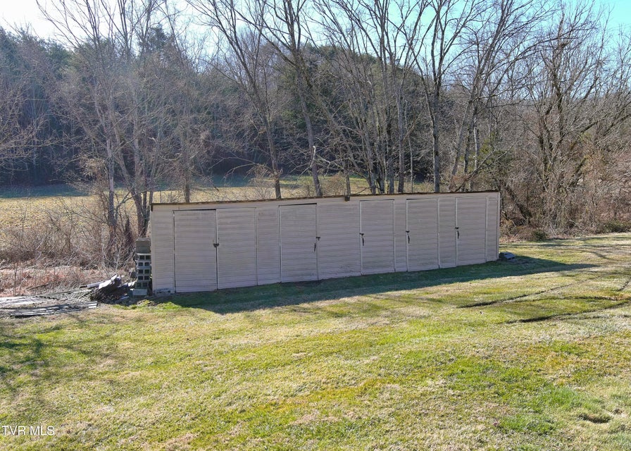 Photo #18: 620 Lovers Lane