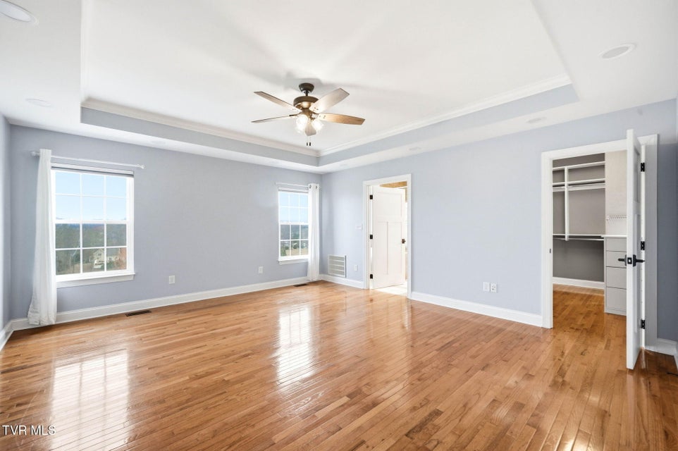 Photo #22: 442 Grovemont Place