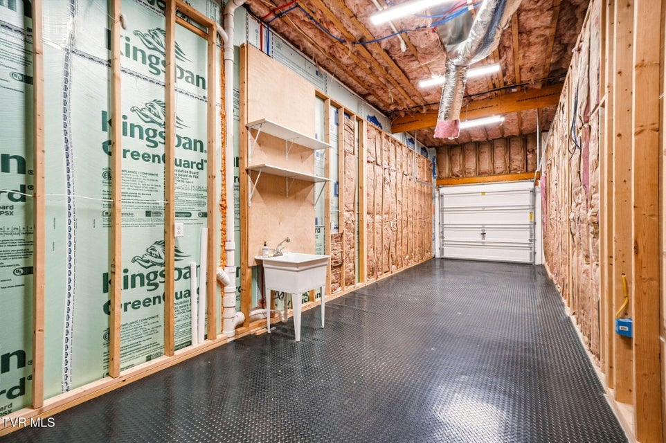 Photo #55: 442 Grovemont Place