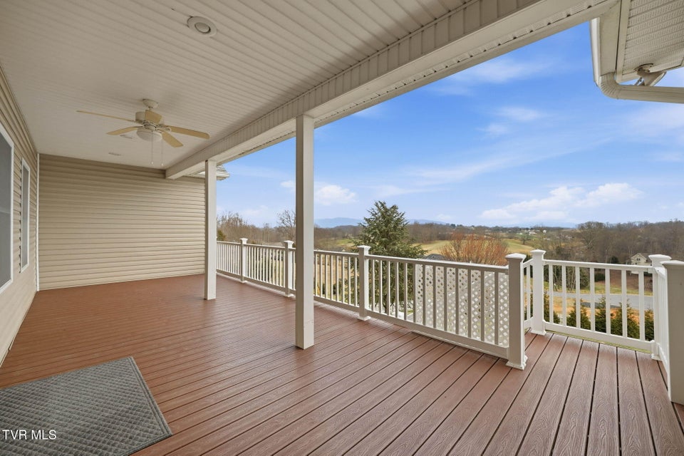 Photo #16: 442 Grovemont Place