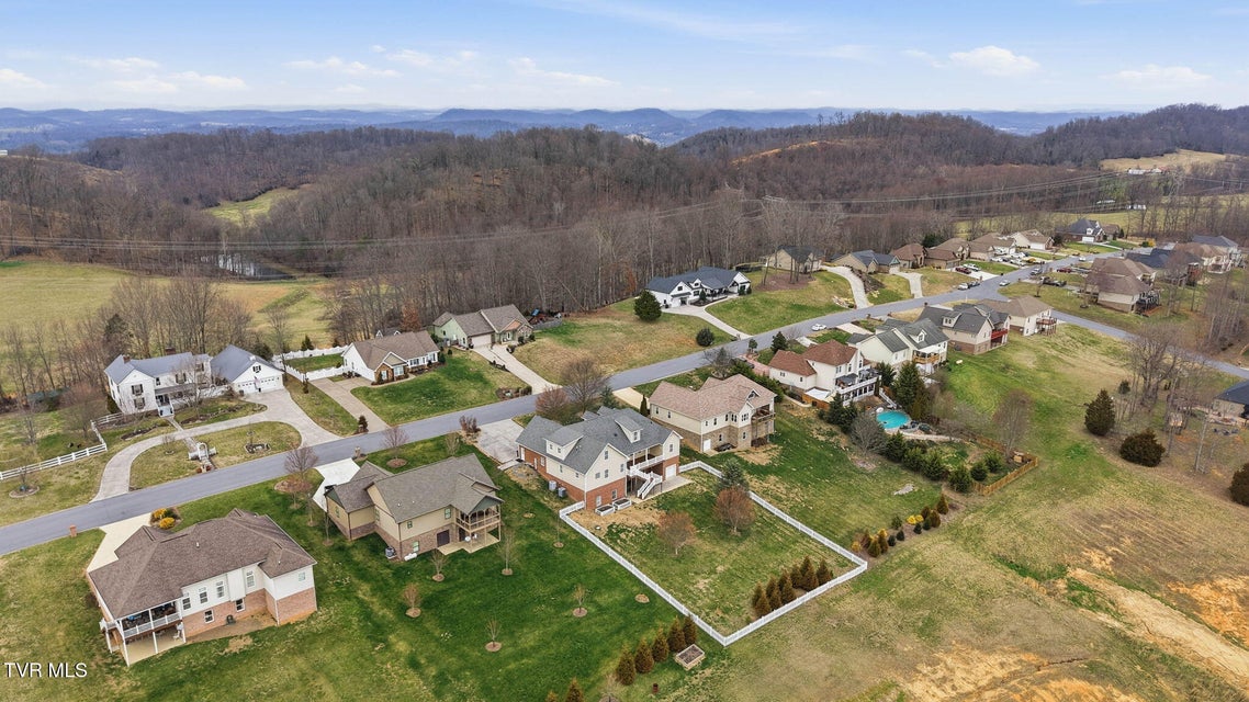 Photo #68: 442 Grovemont Place