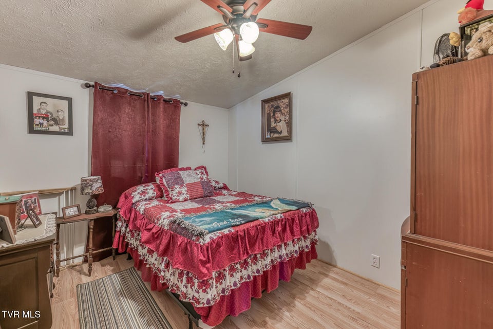 Photo #16: 184 Kiser Circle